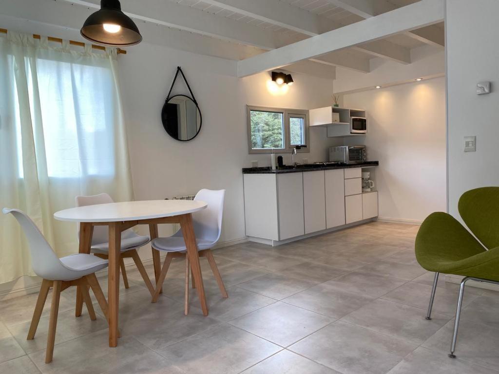 Mosqueteras Duplex Alojamientos Patagonicos Вилья-ла-Ангостура Экстерьер фото
